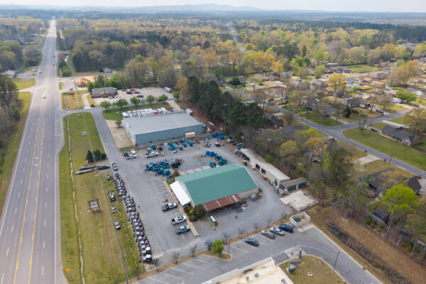Photo of commercial-retail-building-on-2-14-acres-and-equipment-rome-floyd-county-ga-auction