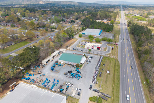 Photo of commercial-retail-building-on-2-14-acres-and-equipment-rome-floyd-county-ga-auction