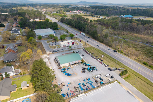 Photo of commercial-retail-building-on-2-14-acres-and-equipment-rome-floyd-county-ga-auction