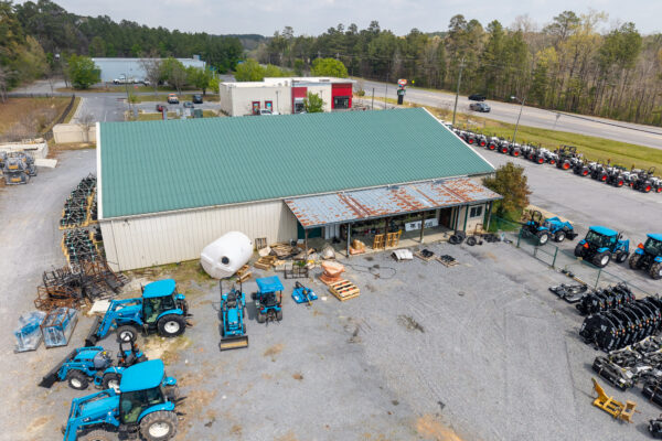 Photo of commercial-retail-building-on-2-14-acres-and-equipment-rome-floyd-county-ga-auction