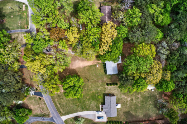 Photo of income-producing-home-by-lake-sinclair-milledgeville-baldwin-county-ga-auction