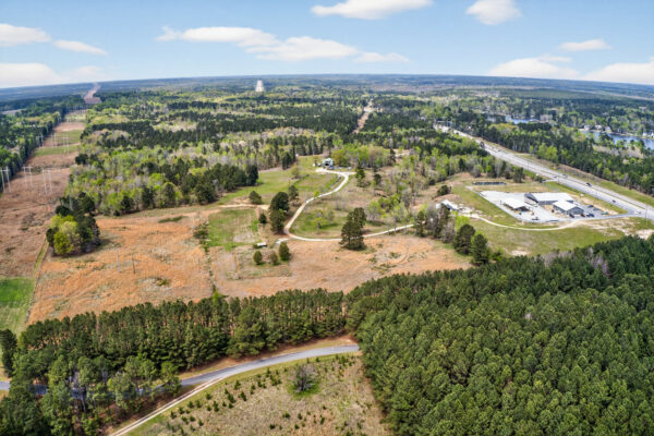 Photo of 48-acre-horse-farm-with-barndominium