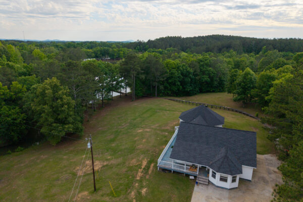 Photo of 22-22-acres-with-executive-waterfront-home-and-building-lots-on-the-coosa-river-cedar-bluff-al-auction