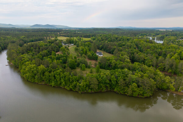 Photo of 22-22-acres-with-executive-waterfront-home-and-building-lots-on-the-coosa-river-cedar-bluff-al-auction
