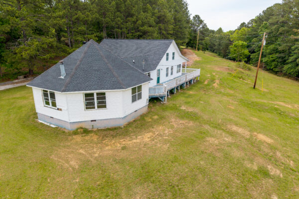 Photo of 22-22-acres-with-executive-waterfront-home-and-building-lots-on-the-coosa-river-cedar-bluff-al-auction
