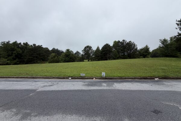 Photo of 4233-sf-freestanding-commercial-building-on-1-1%c2%b1-acre-corner-lot-stonecrest-dekalb-county-ga-auction