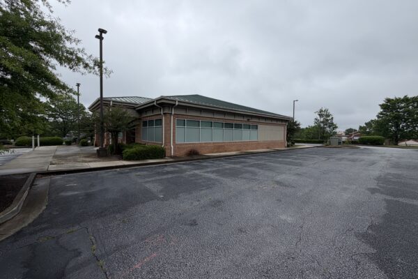 Photo of 4233-sf-freestanding-commercial-building-on-1-1%c2%b1-acre-corner-lot-stonecrest-dekalb-county-ga-auction