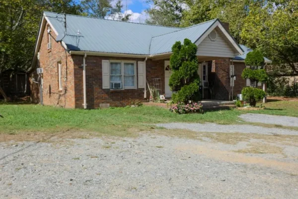 Photo of 21-mini-storage-units-rental-home-and-mobile-home-ellijay-gilmer-county-ga-absolute-auction