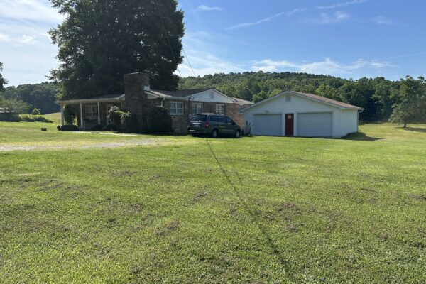 Photo of 24%c2%b1-acres-with-2-homes-rome-floyd-county-ga-absolute-auction