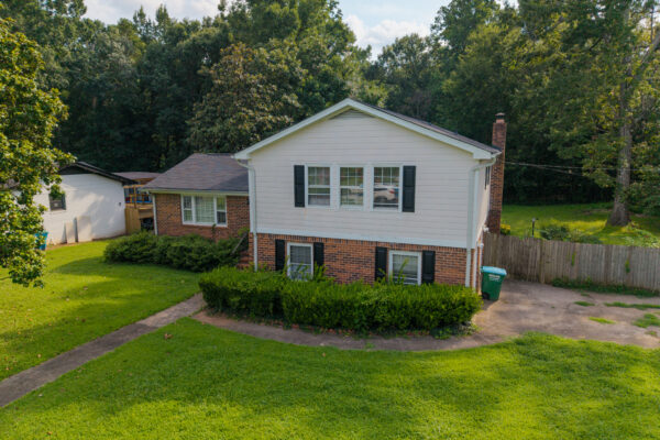 Photo of 4-bedroom-home-on-corner-lot-lilburn-gwinnett-county-ga-online-auction