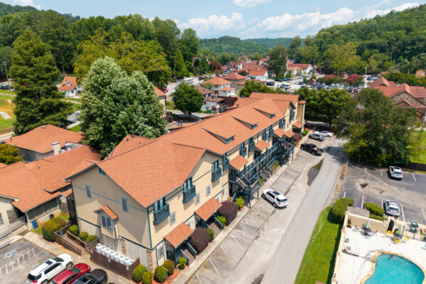 Photo of 3-condominium-units-at-tuscany-villas-helen-white-county-ga-online-auction