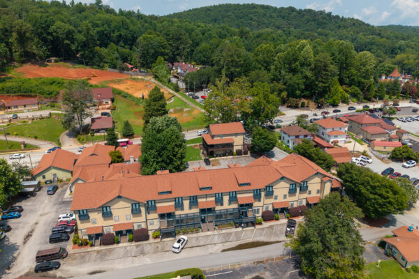 Photo of 3-condominium-units-at-tuscany-villas-helen-white-county-ga-online-auction