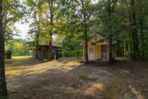 Photo of home-with-workshop-on-1-60-acres-rome-floyd-county-ga-auction