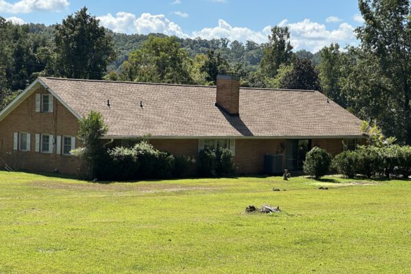 Photo of executive-home-on-2-75-acres-summerville-ga-absolute-auction