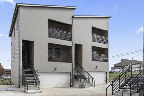 Photo of 6-Unit Townhouse Investment Property | Knoxville, Knox County, TN Online Auction