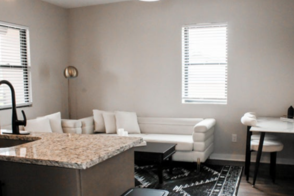 Photo of 6-Unit Townhouse Investment Property | Knoxville, Knox County, TN Online Auction