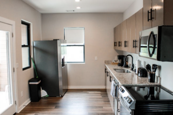 Photo of 6-Unit Townhouse Investment Property | Knoxville, Knox County, TN Online Auction